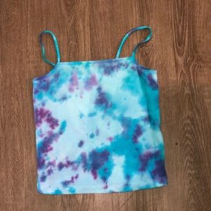 Tie dye cropped tank top!!
